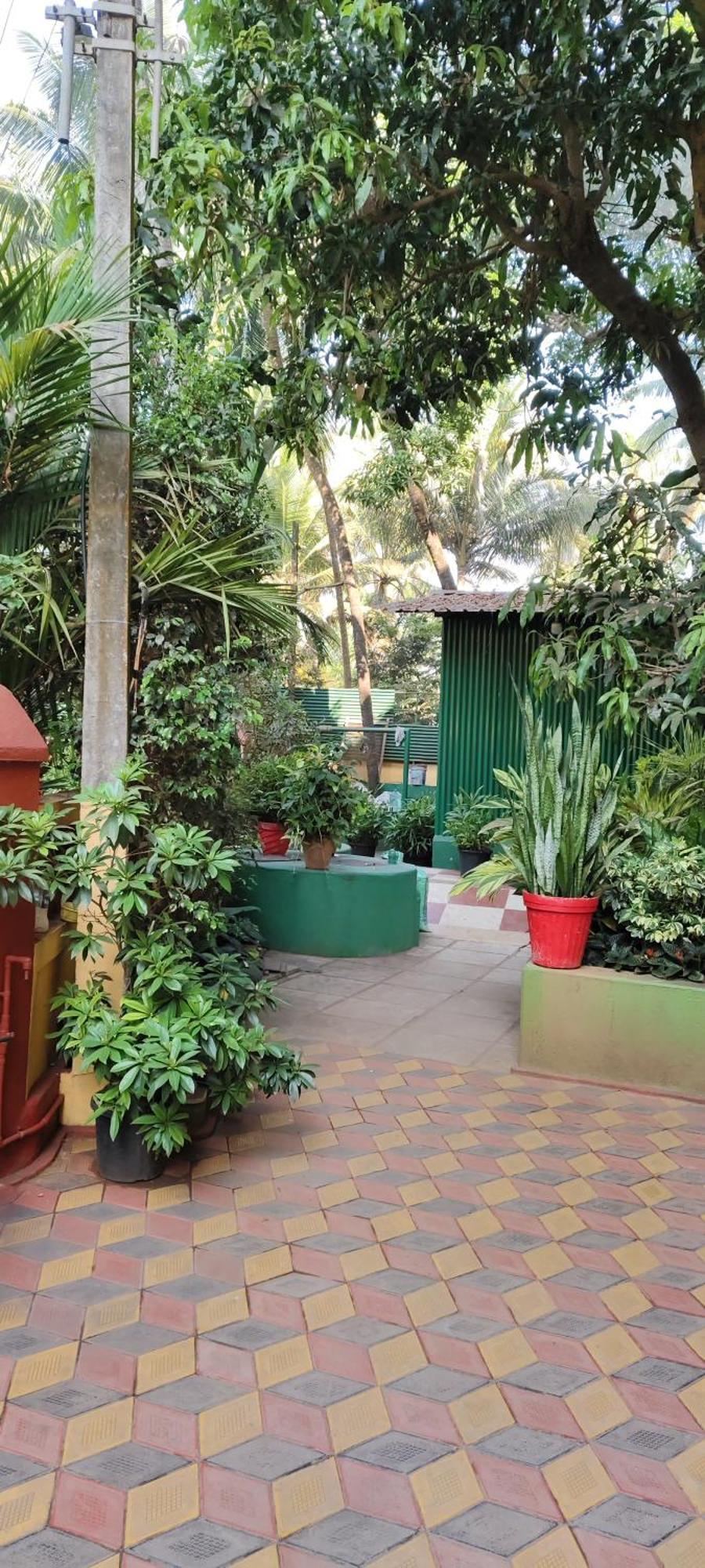 Ena Holiday Inn Calangute Buitenkant foto